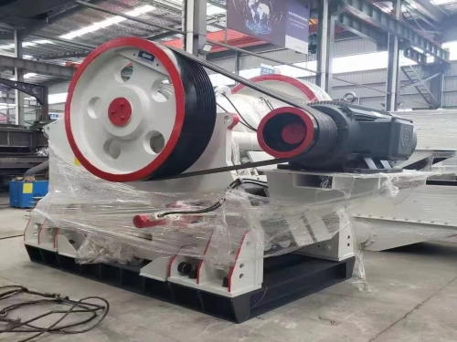 歐版顎式破碎機(jī)